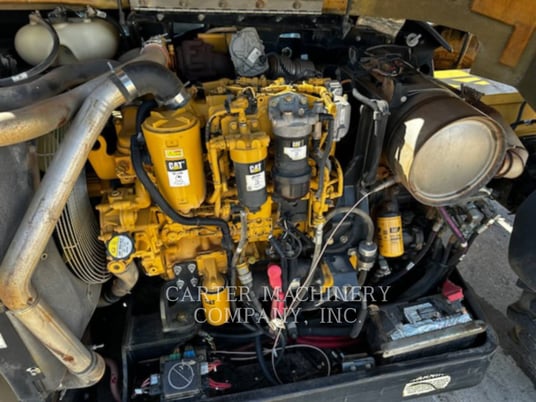 Cat TL 1055 C, Telehandler, 4537 hours, S/N: 0KDE01155, 2014 - Image 7