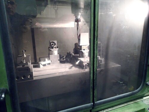 Makino #SNC64-A15, Graphite Mill vertical machining center, 23.6" X, 15.7" Y, 15.7" Z, 29.5" x 15.7" Table - Image 6