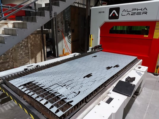 Alpha Lazer #Pro-Fiber, Fiber Laser, w/Sinumerik 840d Controller, 3000 Watts, 5' width x 10' L Dimension, 460 - Image 3