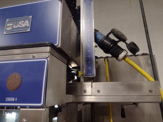 Pack West #120, Capper w/Capper Elevator, 3-Station, 6-Spindle, 150 CPM, 0.3"-2.7" outside dimension Capacity - Image 4