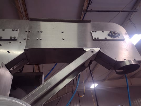 Pack West #120, Capper w/Capper Elevator, 3-Station, 6-Spindle, 150 CPM, 0.3"-2.7" outside dimension Capacity - Image 7