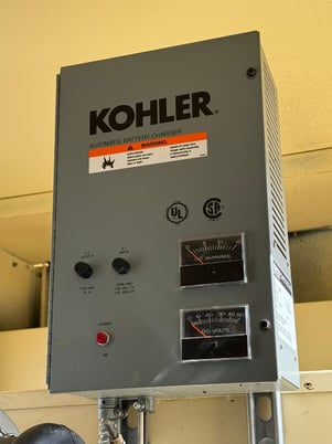 200 KW Kohler #200REOZJF, diesel generator set, 100 hours, John Deere engine, 400 gal tank - Image 10
