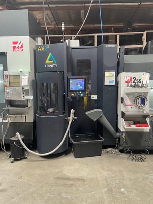 Haas #UMC-750SS, Universal Machining Center, 30" X, 20" Y, 20" Z, 27" Part Swing, 19.7" Platter diameter - Image 3