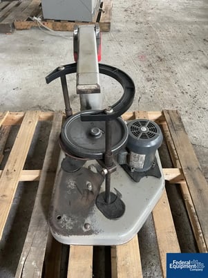 8" Ro-Tap #RX-29" Sieve, 0.25 HP, 115/230 V., sound attenuated enclosure (3 available) - Image 3