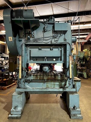 60 Ton, Minster #P2-60-48, straight side double crank, 4" stroke, 11" Shut Height, 200 SPM, variable speed - Image 3