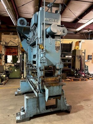 60 Ton, Minster #P2-60-48, straight side double crank, 4" stroke, 11" Shut Height, 200 SPM, variable speed - Image 6