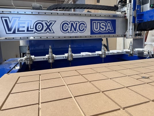 Velox #VR8, CNC router with ATC, 4' x 8' table, vacuum pump, Windows based Control, 2019 - Image 2