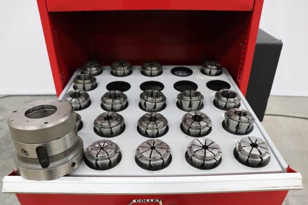 CNC hydraulic collet chucks with 41 assorted Crawford D style multibore spring collets - Image 9