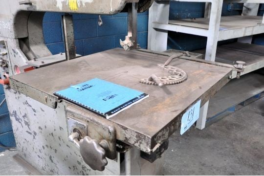 36" x 12" DoAll #V36, Vertical Bandsaw, 2 HP, blade welder, tilt table - Image 2