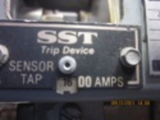 1600 Amps, General Electric, AKR-5A-50, electrically operated, drawout, #AB3660 - Image 2
