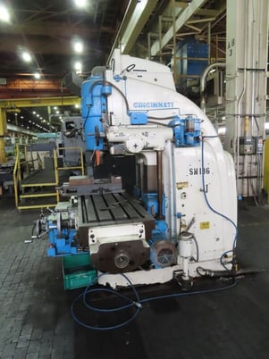 Cincinnati Milacron #450-20 dual- power, 20" x 86-1/2"table, 50 HP spindle motor, 42" X, 18" Y, 16" Z - Image 8