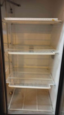 VWR Scientific #GDM-49, 2-Door Lab Refrigerator, 312/140 psig, 1 Phase, 1/2 HP, 10 Amps, 115 V - Image 3