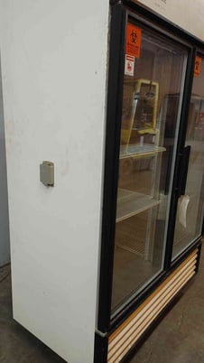 VWR Scientific #GDM-49, 2-Door Lab Refrigerator, 312/140 psig, 1 Phase, 1/2 HP, 10 Amps, 115 V - Image 5