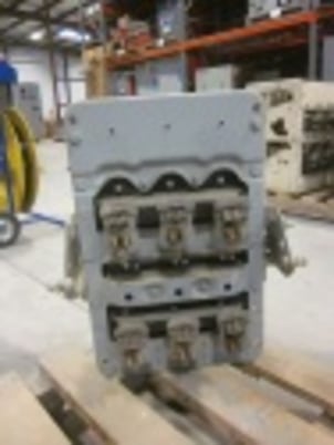 600 Amps, General Electric, AK-5A-25-M, manually operated, drawout, #AB3192 - Image 3