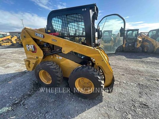 Cat 236D3 C3H2, Skid Steer Loader, 1270 hours, S/N: R4D00664, 2024 - Image 1