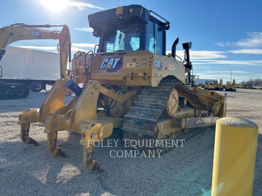 Caterpillar D6-20P30I, Crawler Dozer, 869 hours, S/N: KMT01103, 2023 - Image 3