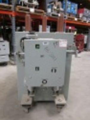 1200 Amps, General Electric, AM-13.8-500-5HB, electrically operated, drawout, #AB3051 - Image 2