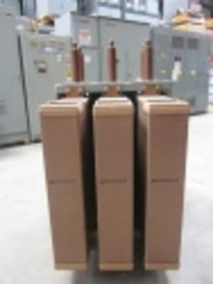1200 Amps, General Electric, AM-13.8-500-5HB, electrically operated, drawout, #AB3051 - Image 3
