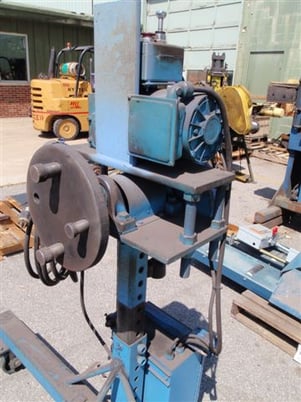 750 lb. Welding Positioner, motor driven power headstock, roller base, Tag #15431 - Image 2
