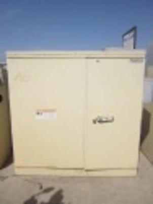 225 KVA 13800 Primary, 208Y/120 Secondary, General Electric, Oil, Outdoor, #LT4410 - Image 1