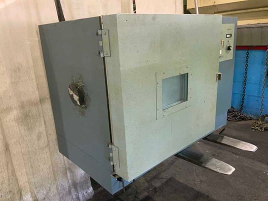 19-1/4" width x 22" H x 20-1/4" L Tenney oven, 350&deg;, 8" x 6" viewing window, 110/220 V. - Image 2