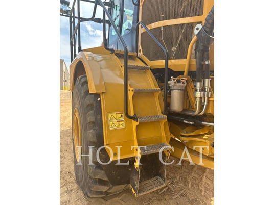 Caterpillar 745-04, Articulated Truck, 2332 hours, S/N: 3T606388, 2023 - Image 8