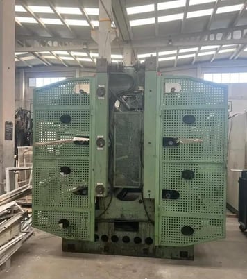 Uteco #Gold-IL-608, 4 color stack press, 63" wide, 1994 - Image 3