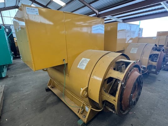 2000 KW, 1800 RPM, Caterpillar #SR-4HV, generator end, 7200/12470 Volts, 3-phase, sound attenuated enclosure - Image 5