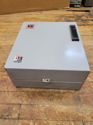 Cutler-Hammer, ECL04C1AAA, Latched AC Lighting Contactor, Enclosure Type 1, A202K1CAM - Image 5