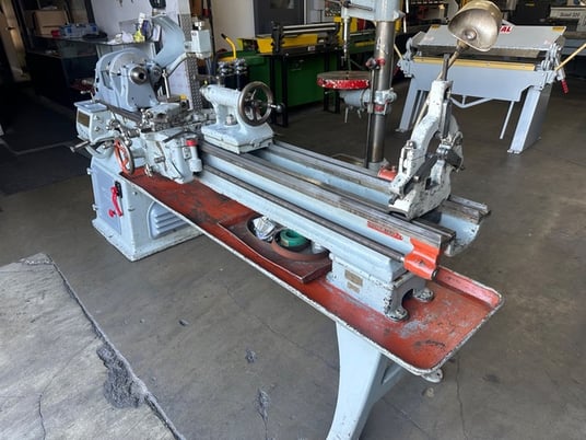14" x 60" South Bend #8133E, Engine Lathe, 6" swing over cross slide, 1-1/4" spindle hole, inch threading - Image 6