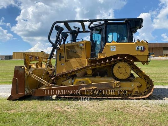 Caterpillar D6, Crawler Dozer, 2990 hours, S/N: KMT01037, 2022 - Image 6