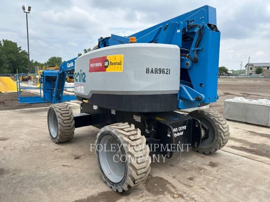 Genie Industries Z60/37FE, Articulated Boom Lift, 1491 hours, S/N: Z60H-1412, 2018 - Image 4