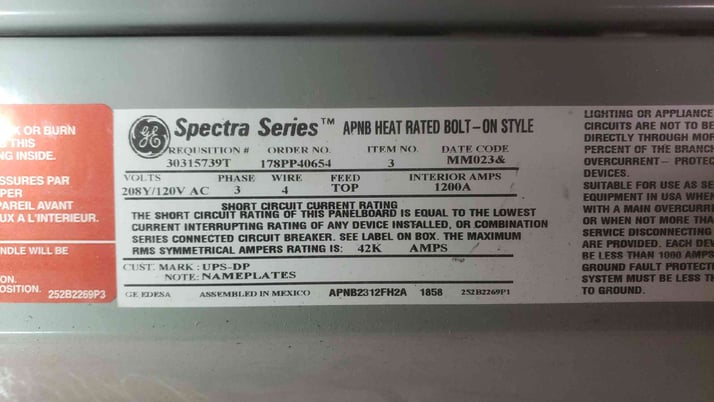 1200 Amp. General Electric Spectra Series, Panelboard, 7 Breakers 5x 250A & 2x 100A, 3PH, 4 Wire, 208Y/120 VAC - Image 5