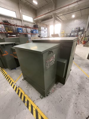 300 KVA 13200GY/7620 Primary, 480Y/277 Secondary, 3 phase, Padmount Transformer - Image 3