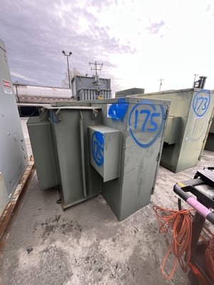 300 KVA 22860GY/13200 Primary, 480Y/277 Secondary, 3 phase, Padmount Transformer - Image 3
