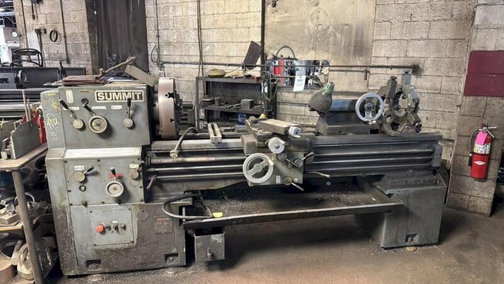 Summit #20-3X60, engine lathe, 3" bore, 17" chuck 4 jaw, tailstock, Steady Rest, Follow Rest, coolant tray - Image 1
