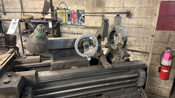 Summit #20-3X60, engine lathe, 3" bore, 17" chuck 4 jaw, tailstock, Steady Rest, Follow Rest, coolant tray - Image 3