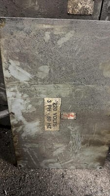 Summit #20-3X60, engine lathe, 3" bore, 17" chuck 4 jaw, tailstock, Steady Rest, Follow Rest, coolant tray - Image 5