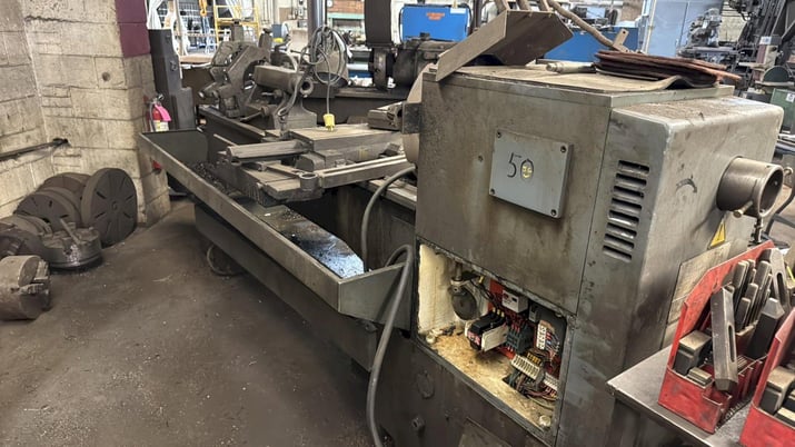 Summit #20-3X60, engine lathe, 3" bore, 17" chuck 4 jaw, tailstock, Steady Rest, Follow Rest, coolant tray - Image 7