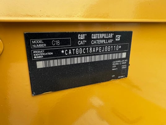 545 KW, Caterpillar #SR4B, generator end to fit 3412 or C18, 2008 - Image 9