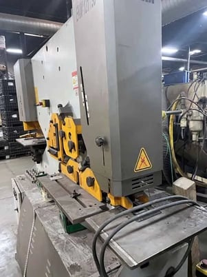 5.98" x 5.98" x 0.51" Ermak #EKM-121-198, ironworker, 3.15" stroke, 24" throat, 2011 - Image 4