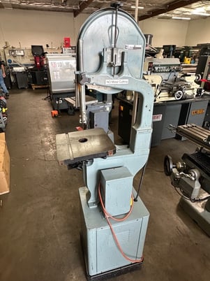 14" Delta #52-963, Vertical Band Saw, 14" x 14" table, tilting, 1 HP, 115/230 V. - Image 3