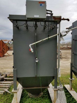 500 cfm FlexKleen, 100 sq.ft., 4' x 4', Carbon Steel housing, 25 bags, reverse pulse, (2 available) #1272193 - Image 2