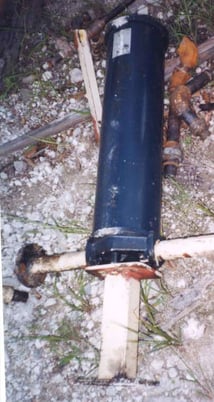 Cuno #6AL3, 60 sq.ft., 3 cartridges, vertical vessel, Carbon Steel, 150 psi, 2" in/out, #0573402 - Image 1