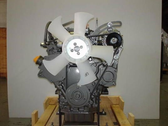 22 HP Yanmar #3TNV70-ASA, Engine, 3600 RPM, warranty, new - Image 2