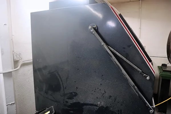 36" x 24" Cabinet Sandblaster, electric controls, foot pedal, dust collector, 2 hand enclosure - Image 4