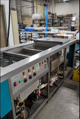 Crest #OCJ-1826, manual 4-station ultrasonic cleaning system, 18" W x 26" L x 18" H, 1999 - Image 6