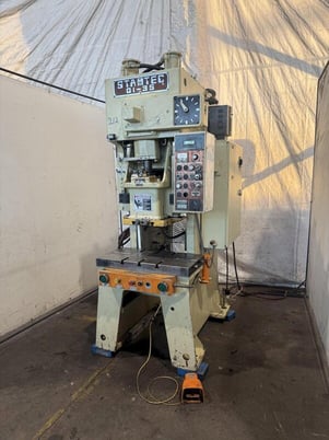 35 Ton, Stamtec #G1-35, gap frame press, 2.75" stroke, 8.66"Shut Height, 2.17"adj., 40-120 SPM, 31" x15.5"bed - Image 2