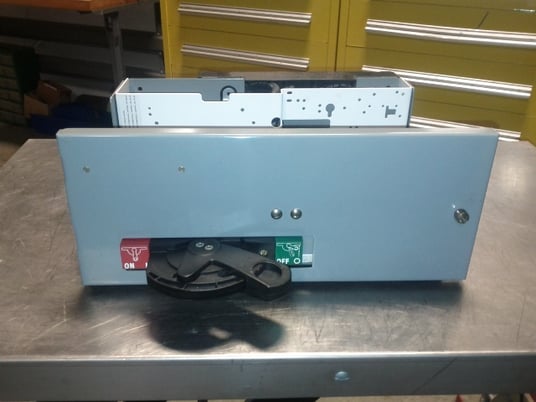 Allen-Bradley, Centerline 2100, 2193FZ-AJC-**CM, 40-70amp, breaker type feeder bucket - Image 5