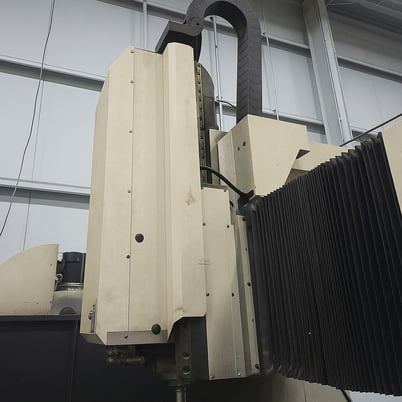 Chevalier #FVM-3016DCL, CNC bridge mill, 32 automatic tool changer, 122" X Travel, 59" Y Travel, 30.7" Z, 6k - Image 4